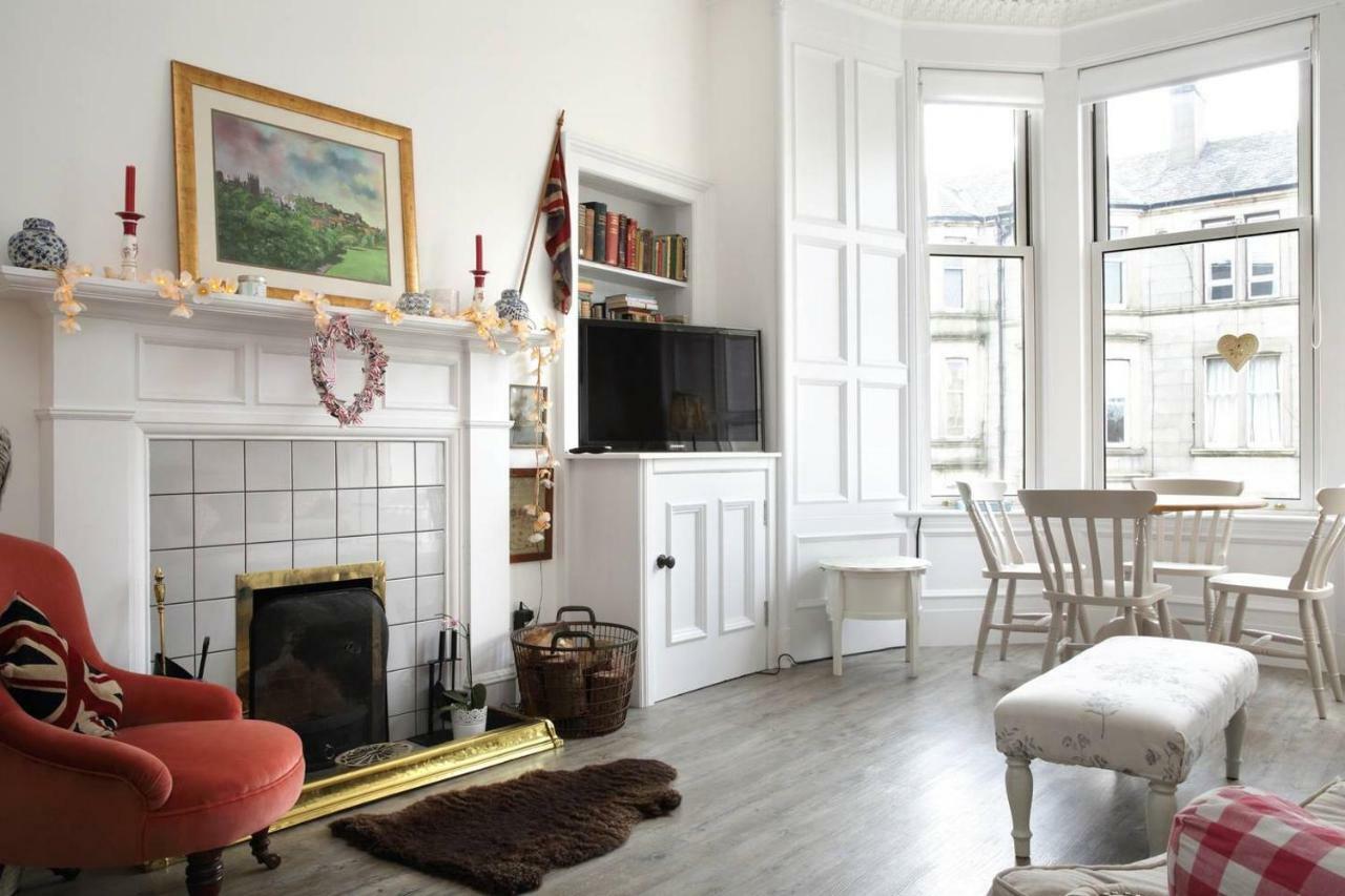 5 Star Beautiful & Vintage, Spacious Apt In Chic Location! EDI Eksteriør bilde